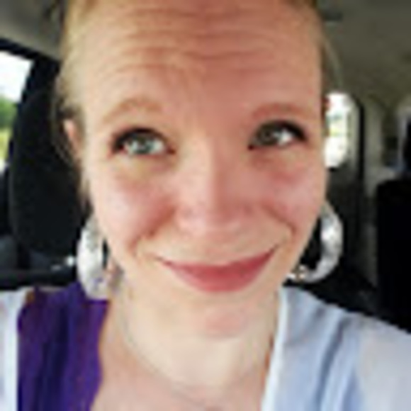Meet your Posher, Moriah - Picture 1 of 1